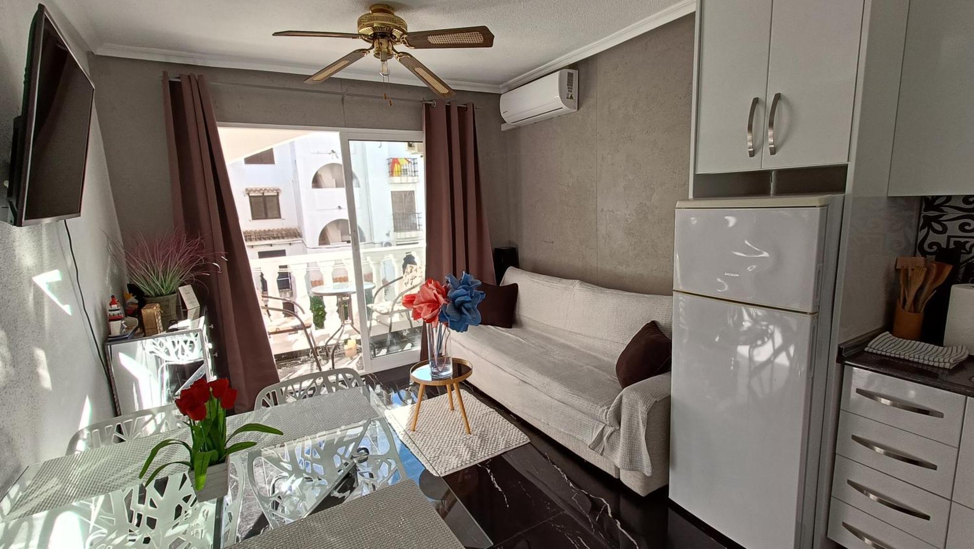 Apartamento Inez Torrevieja Dış mekan fotoğraf