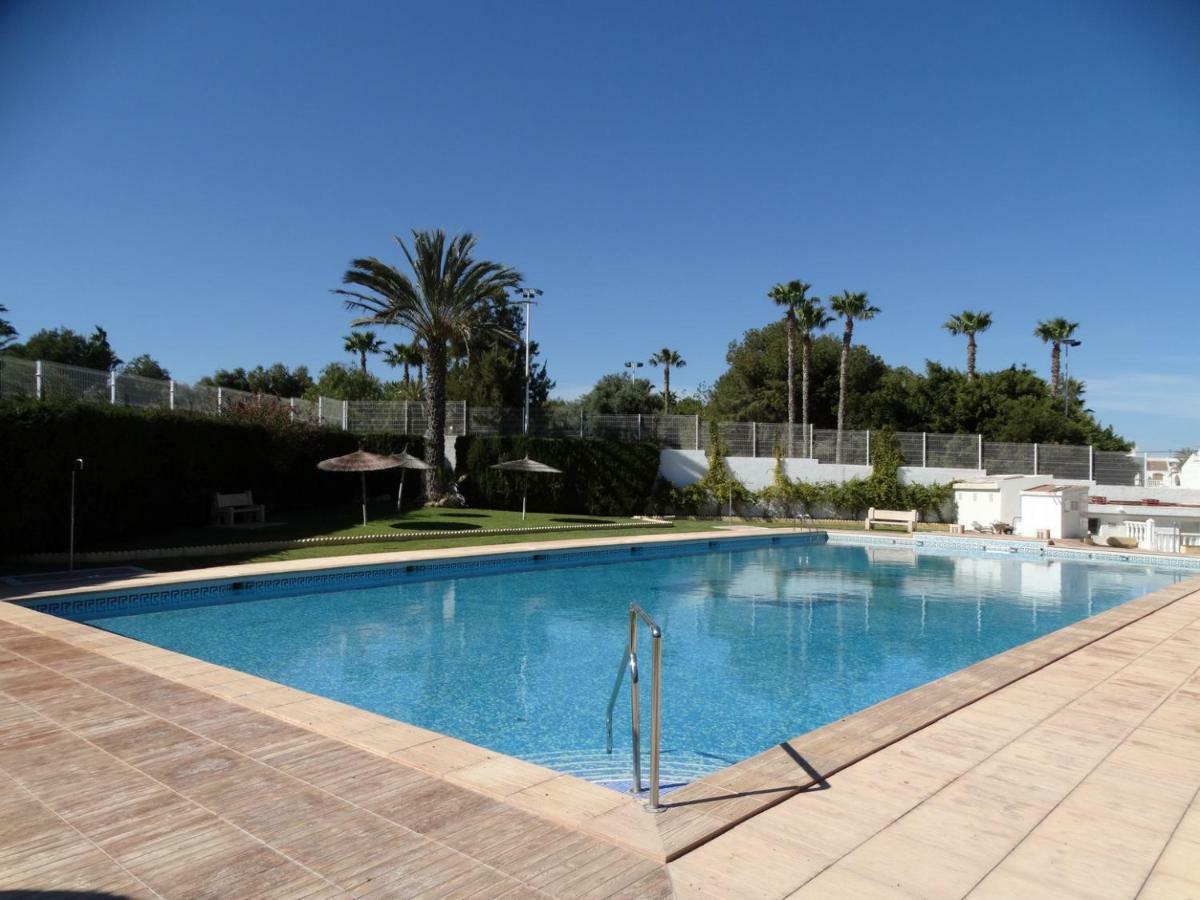 Apartamento Inez Torrevieja Dış mekan fotoğraf